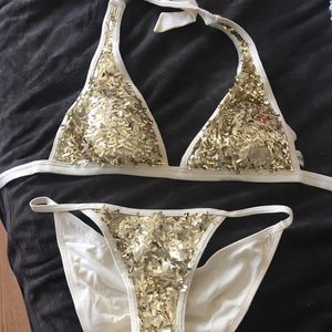 Tinsel Town bikini Fredricks of Hollywood